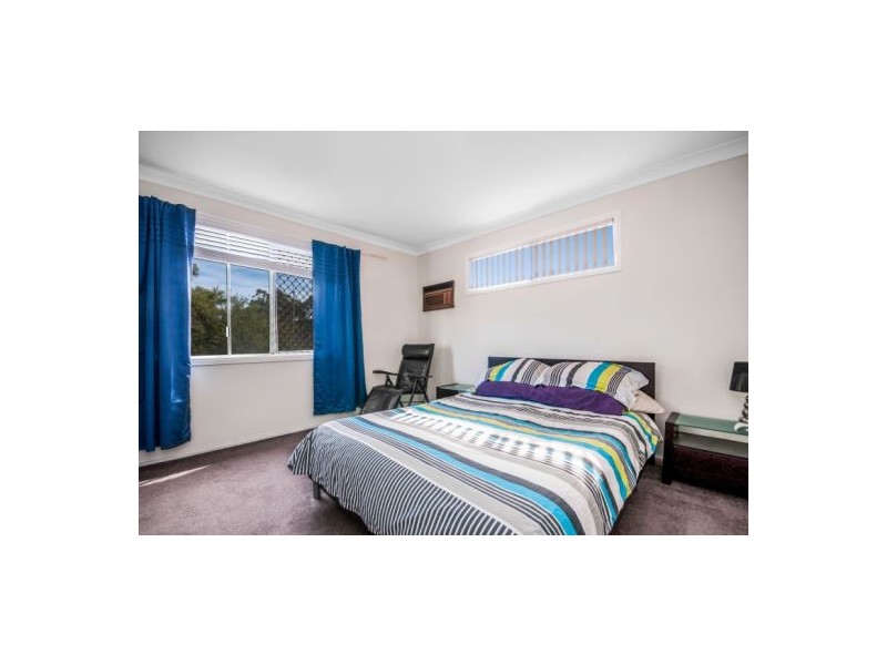 58 Orange Parade, Wyoming NSW 2250