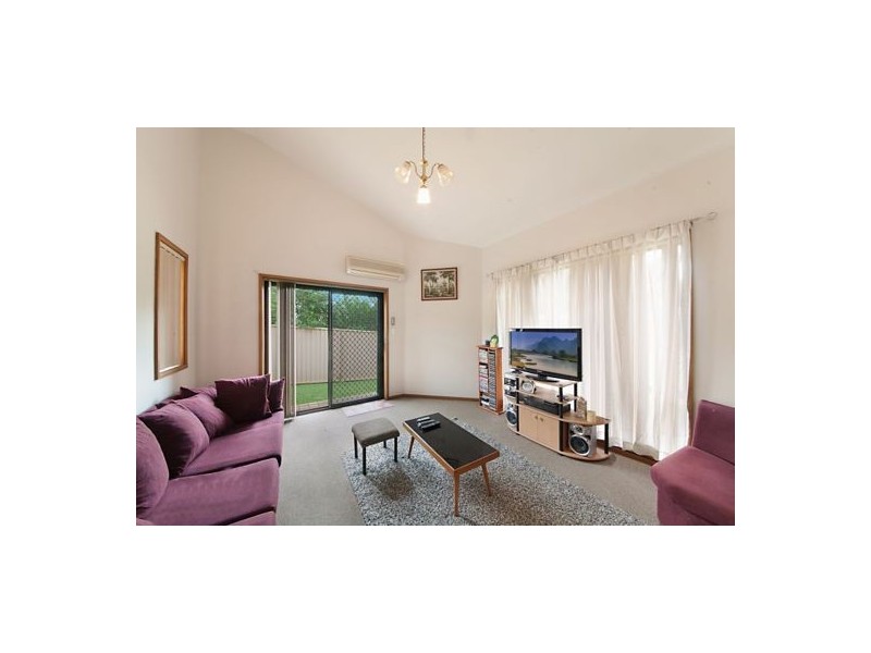 2/31 Wells Street, East Gosford NSW 2250