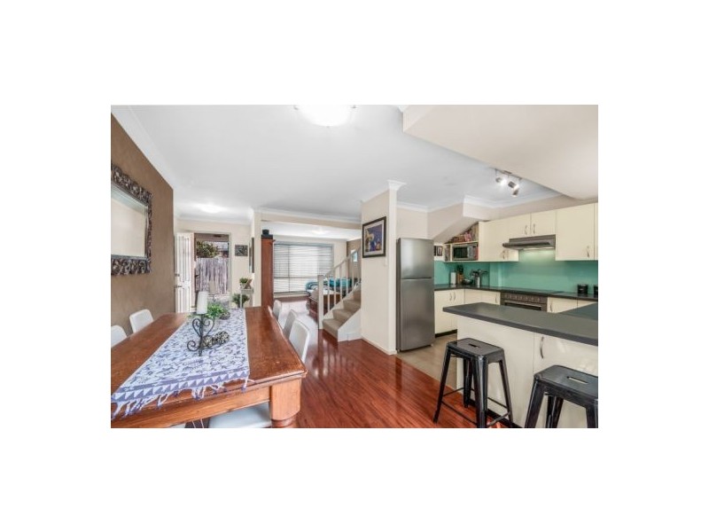 2/35 Boronia Street, East Gosford NSW 2250