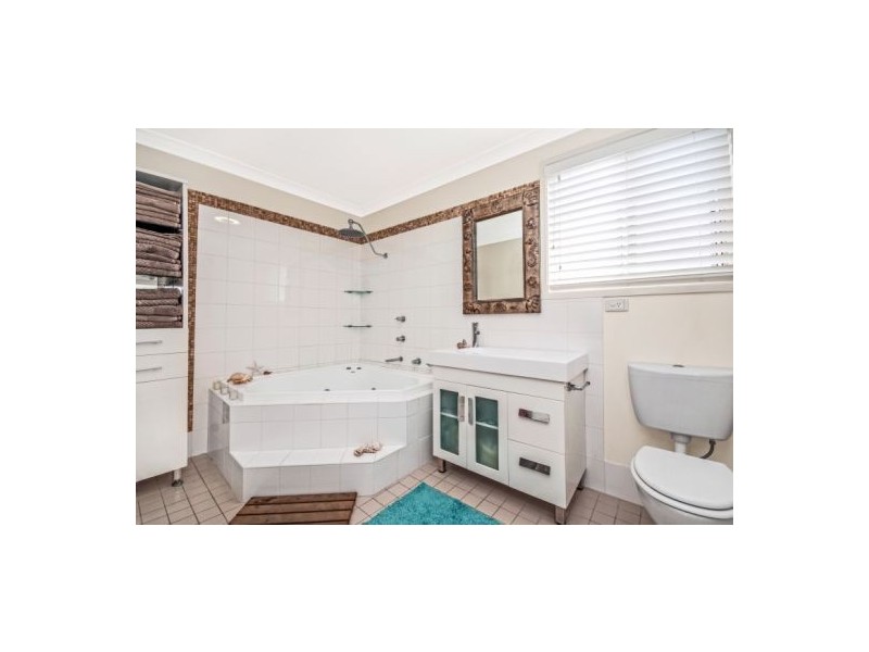 2/35 Boronia Street, East Gosford NSW 2250