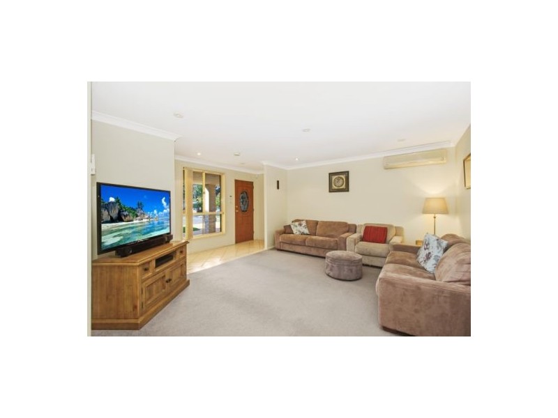16 Kurrajong Close, Springfield NSW 2250