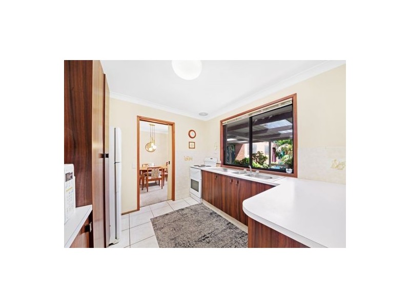 12 Chetwynd Road, Erina NSW 2250