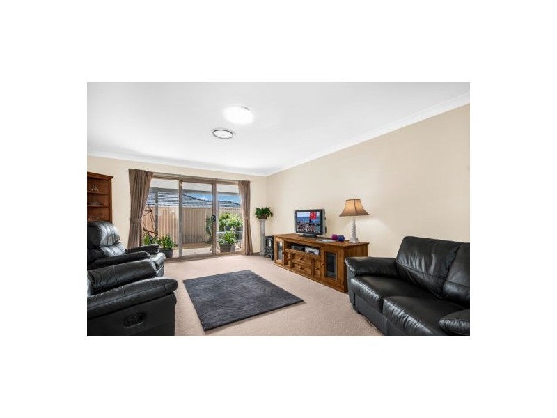 29 Taylor Road, Lisarow NSW 2250