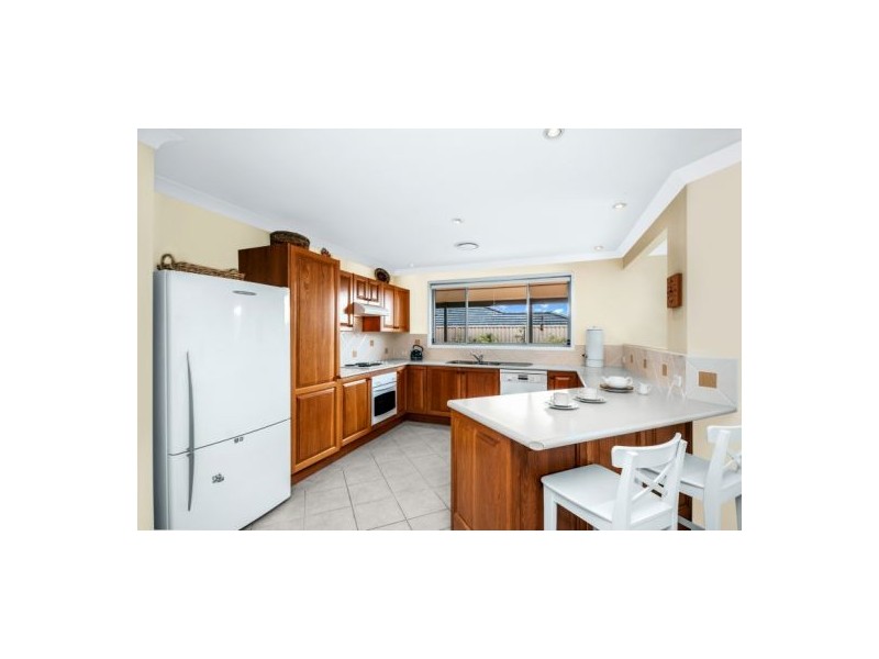 29 Taylor Road, Lisarow NSW 2250