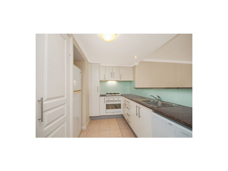 15/72-82 Mann Street, Gosford NSW 2250