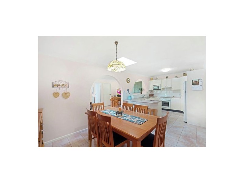 12 Avalon Road, Springfield NSW 2250