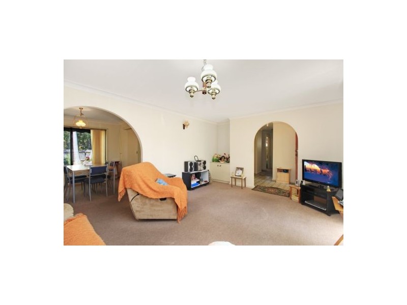 1/206 Avoca Drive, Green Point NSW 2251