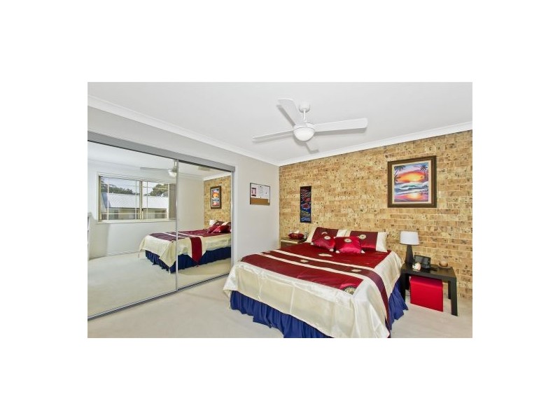 17/15 Koolang Road, Green Point NSW 2251