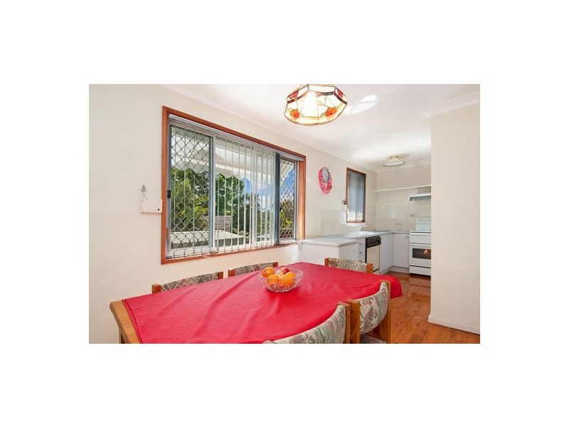 12 Bushlands Avenue, Springfield NSW 2250