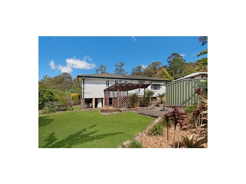 12 Bushlands Avenue, Springfield NSW 2250