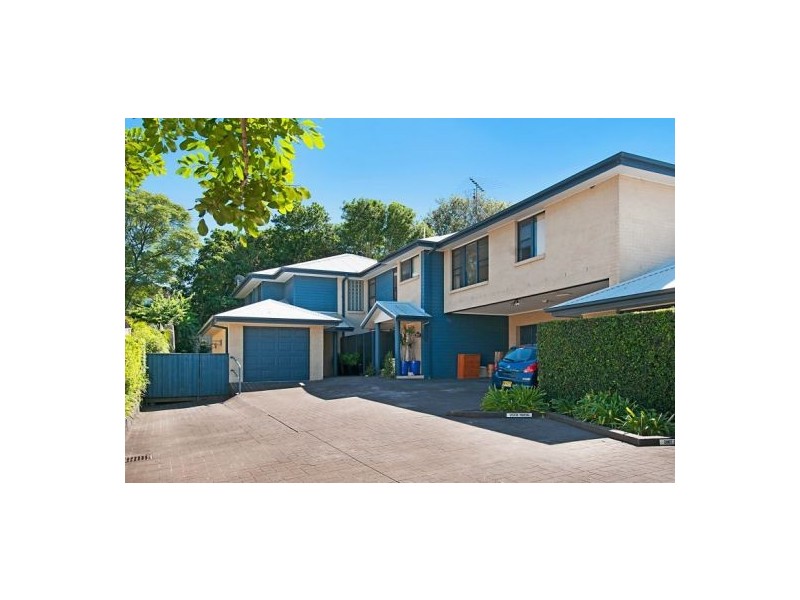 2/4 Lushington Street, East Gosford NSW 2250