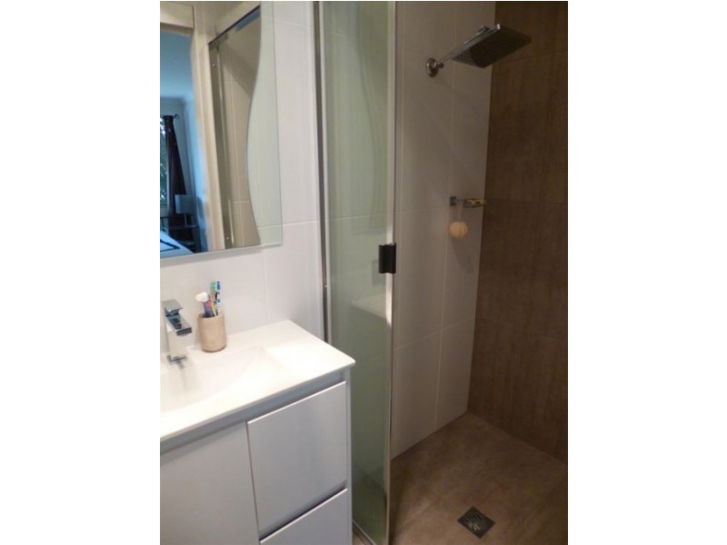 60 Holcombe Avenue, Narara NSW 2250