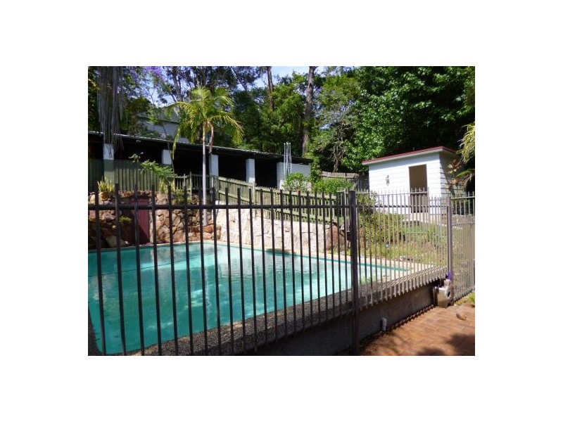 11 Range Road, North Gosford NSW 2250