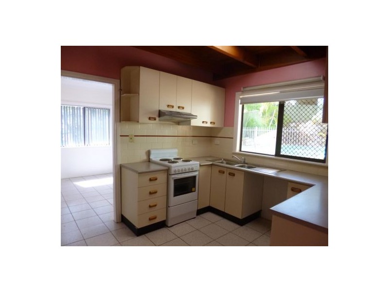 11 Range Road, North Gosford NSW 2250