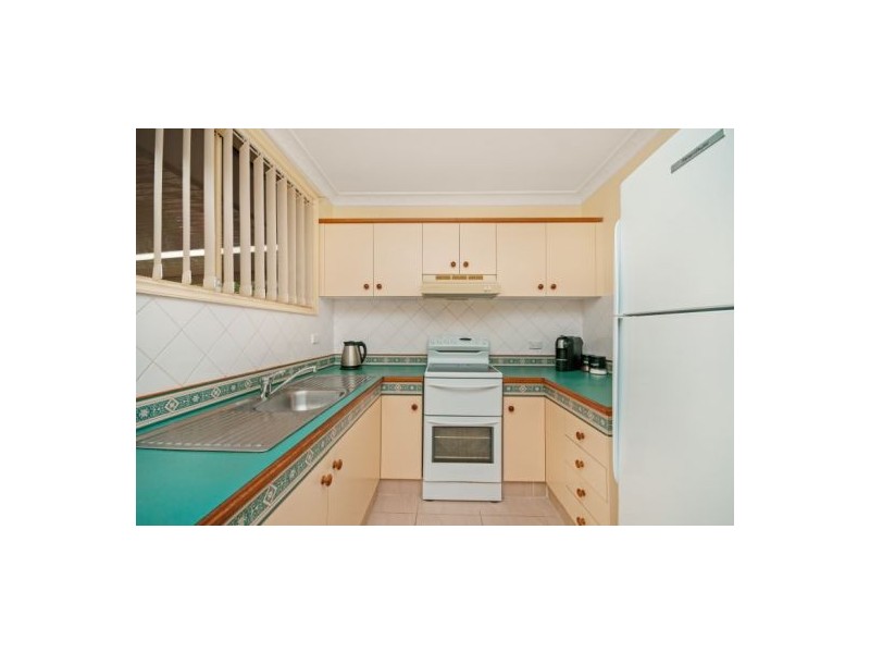 5/31 Cary Street, Wyoming NSW 2250