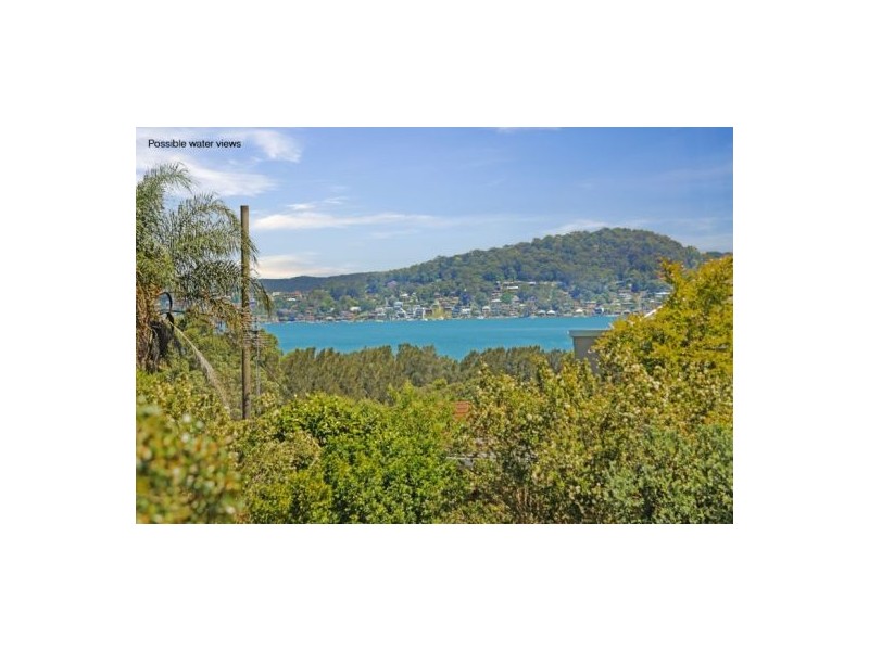 32 Henry Parry Drive, East Gosford NSW 2250