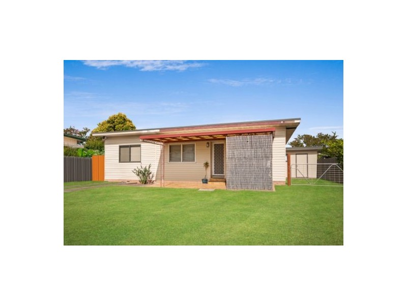 11 Springfield Road, Springfield NSW 2250