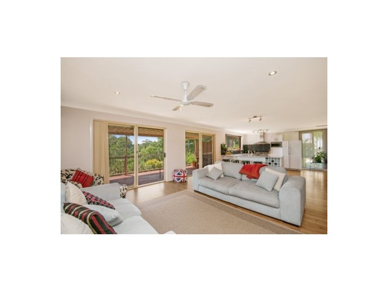 84 Taylor Road, Lisarow NSW 2250