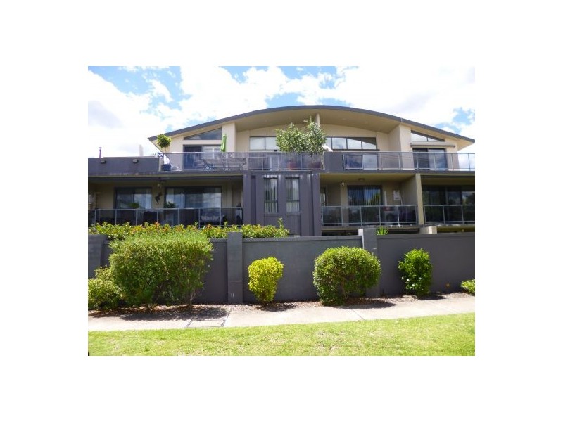 4/187-189 Albany Street, Point Frederick NSW 2250