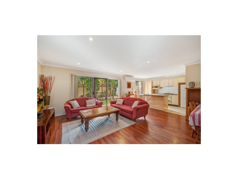 2/119 Victoria Street, East Gosford NSW 2250