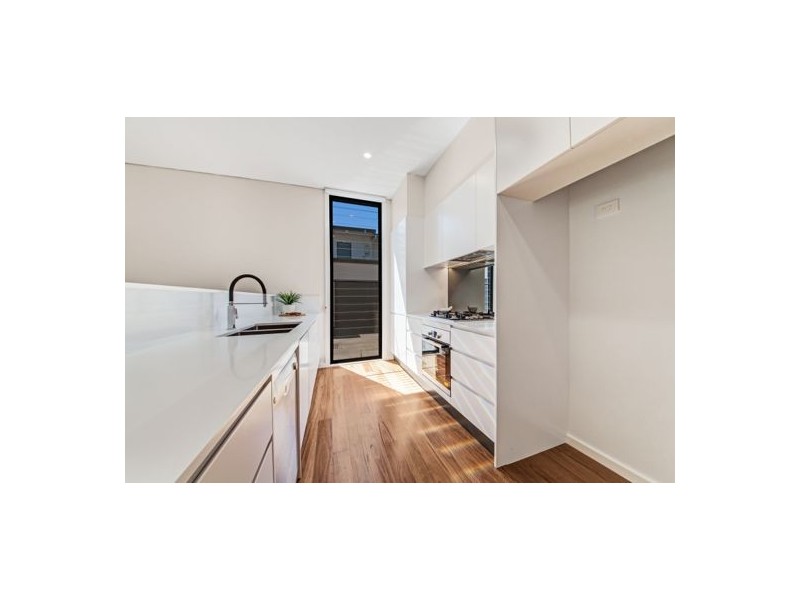 2/17 Brougham Street, East Gosford NSW 2250