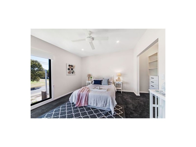 2/17 Brougham Street, East Gosford NSW 2250