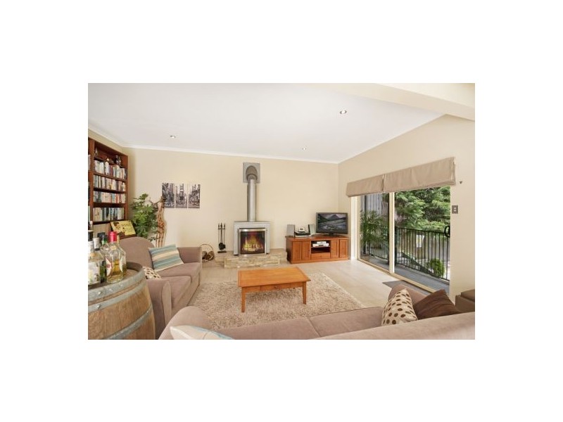 26 White Street, East Gosford NSW 2250