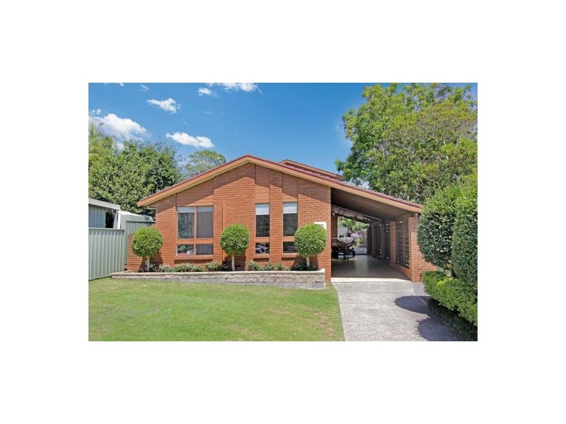 15 Toorak Street, Erina NSW 2250