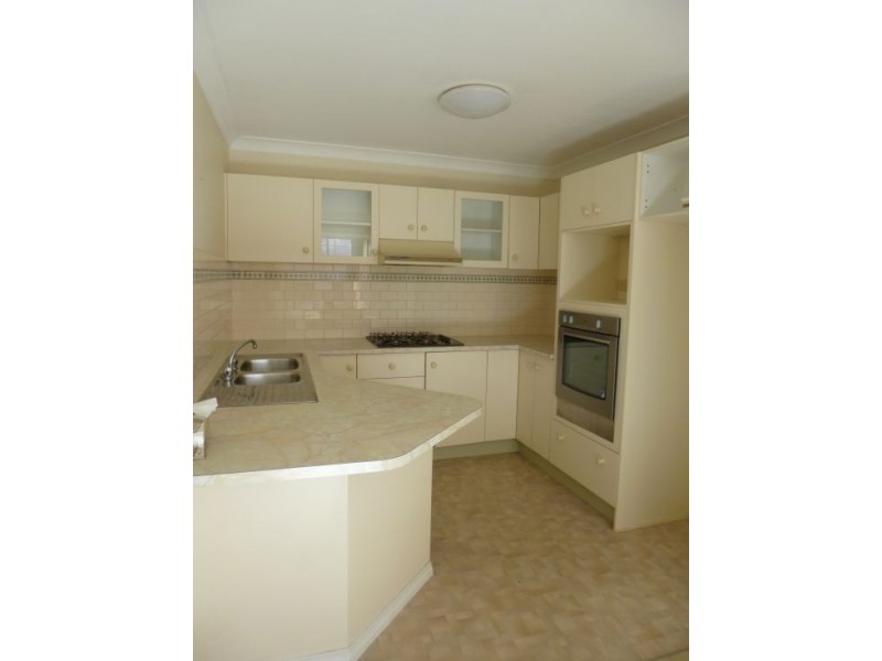 2/19 Adelaide Street, East Gosford NSW 2250