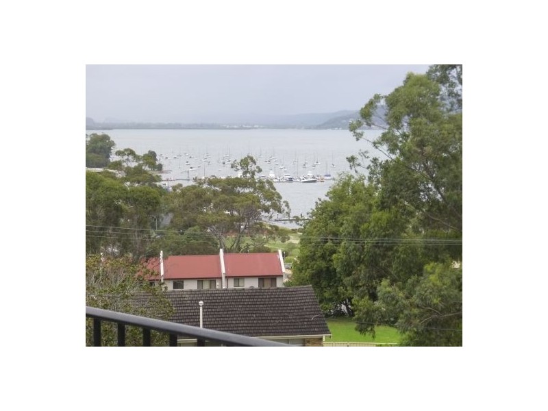 6/101 Henry Parry Drive, Gosford NSW 2250