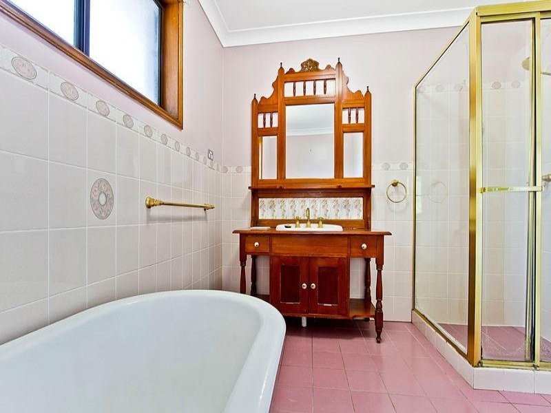 105 Carrington Street, Narara NSW 2250