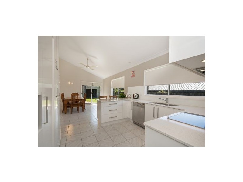 35 Dulwich Road, Springfield NSW 2250