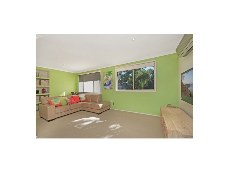 21 Lakala Avenue, Springfield NSW 2250