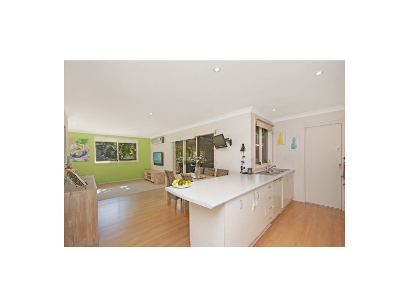 21 Lakala Avenue, Springfield NSW 2250