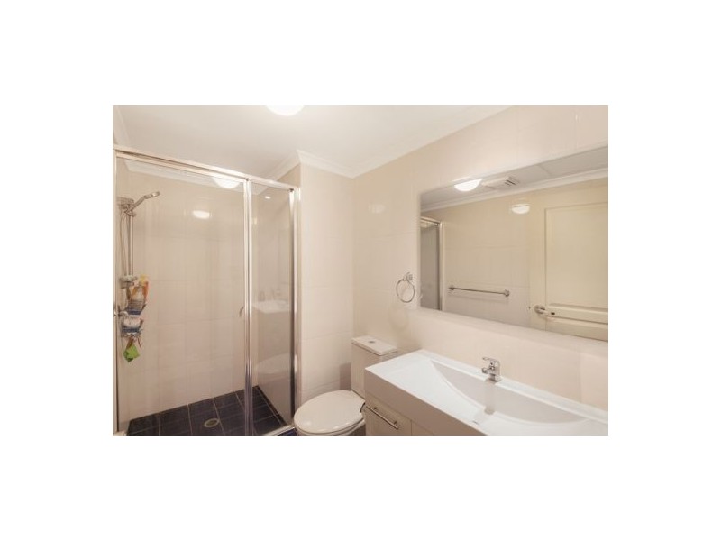 8/72-82 Mann Street, Gosford NSW 2250