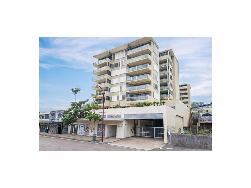 48/12 Baker Street, Gosford NSW 2250