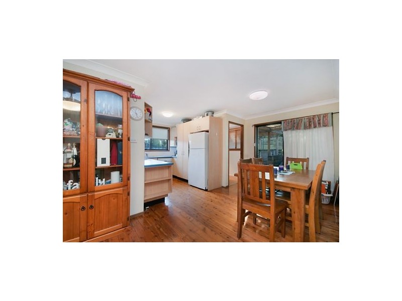 17 Macgregor Street, Wyoming NSW 2250