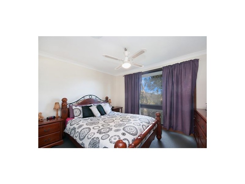 17 Macgregor Street, Wyoming NSW 2250