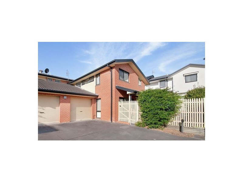 2/26 Webb Street, East Gosford NSW 2250