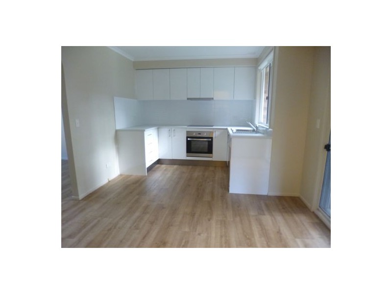 5 Paperbark Close, Wyoming NSW 2250