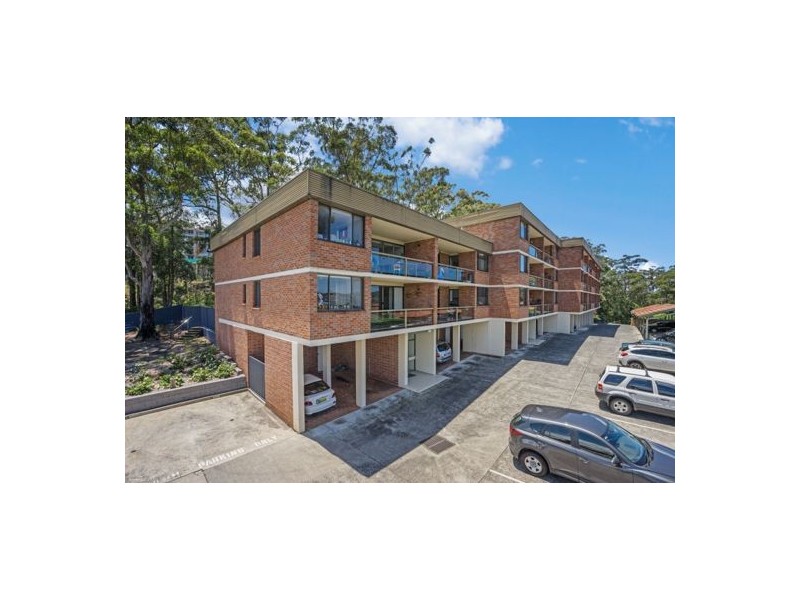 14/3 Joseph Lloyd Close, Gosford NSW 2250