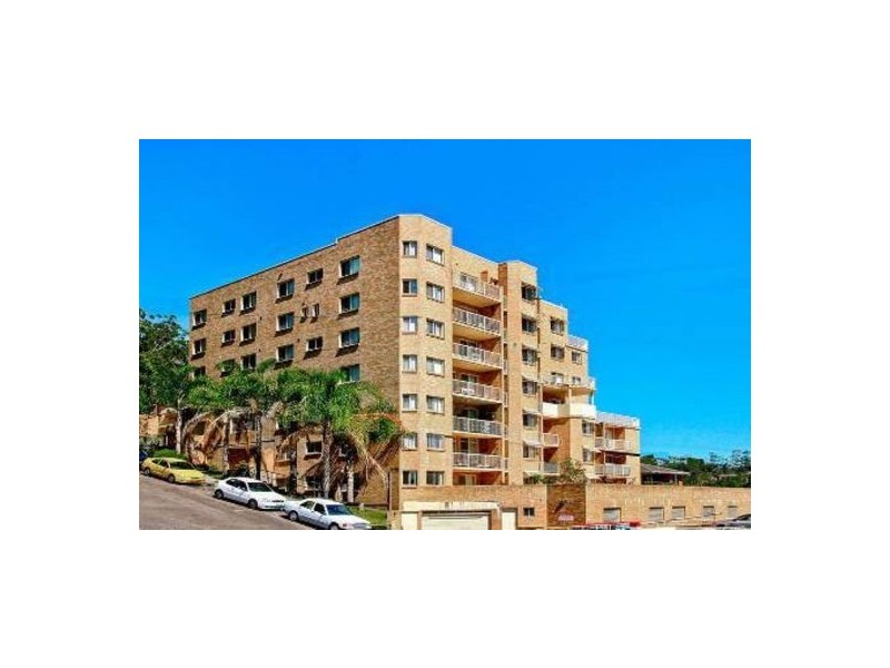 35/145 Faunce Street, Gosford NSW 2250