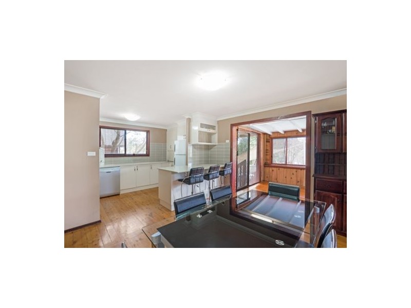 16 Oberton Street, Kincumber NSW 2251