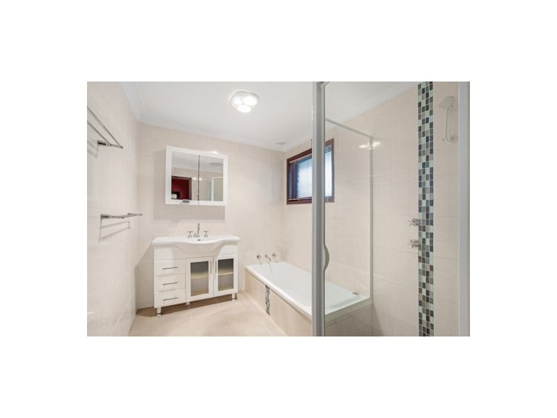 16 Oberton Street, Kincumber NSW 2251