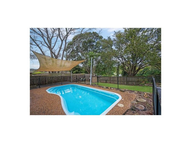 16 Oberton Street, Kincumber NSW 2251