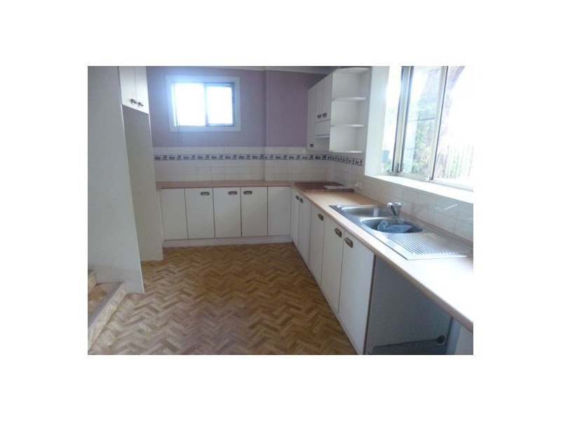 43 Headlam Parade, East Gosford NSW 2250