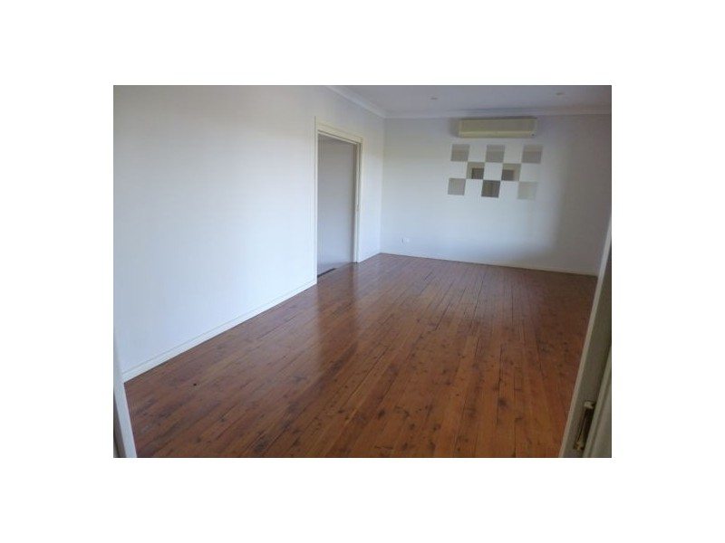 43 Headlam Parade, East Gosford NSW 2250