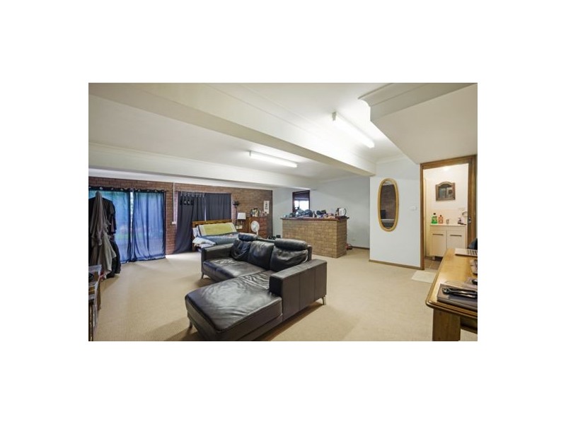 40 Barree Avenue, Narara NSW 2250