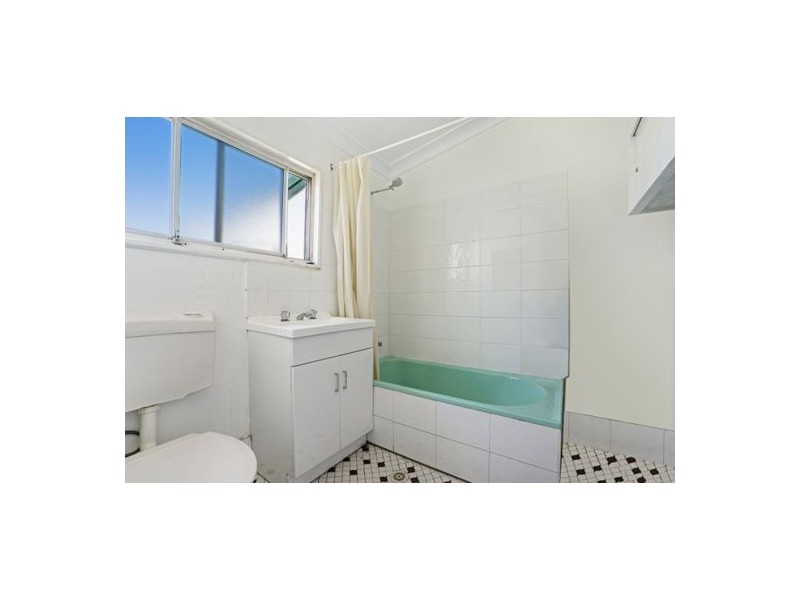 39 York Street, East Gosford NSW 2250