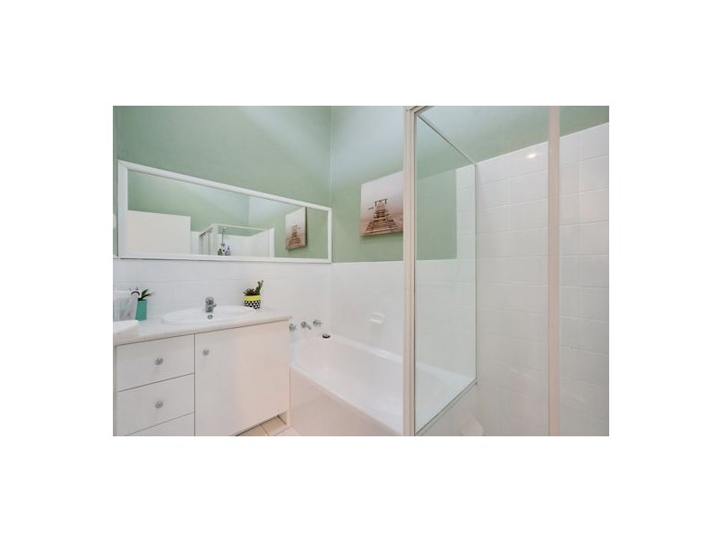 3/12 Sierra Crescent, East Gosford NSW 2250